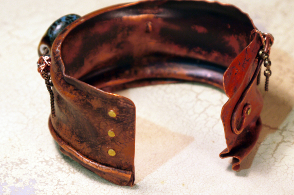 For goodness sake_crushed_copper_cuff_recycled_chains_beads Jomama