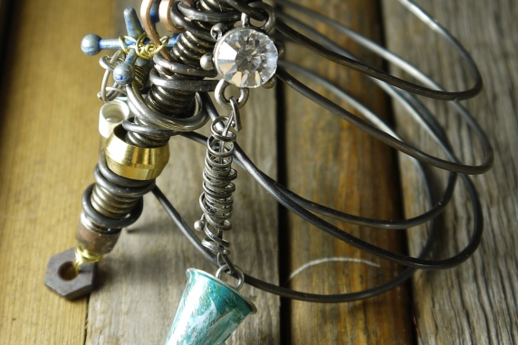 Industrial steel wire doorstop charm bangle bracelet