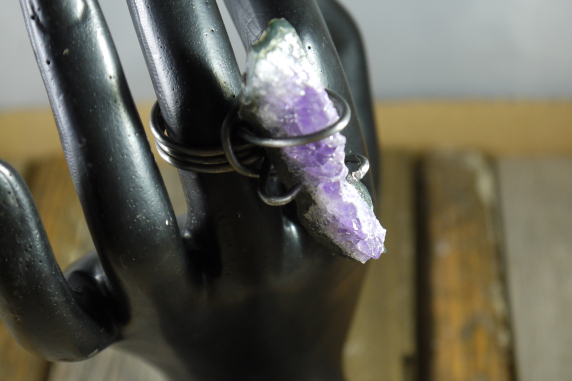 oblong amethyst steel ring