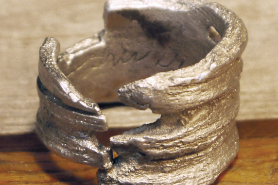 Unisex pewter organic wood look ring