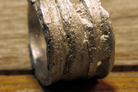 Unisex pewter organic wood look ring