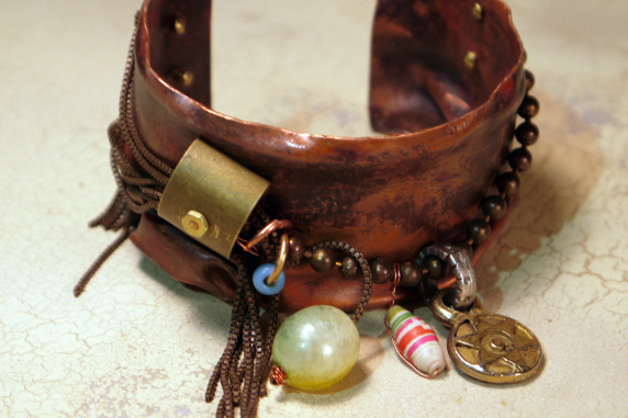 salvaged_crushed_copper_cuff_recycled_chains_beads_vintage_parts_brass Jomama