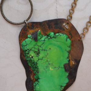 Beautiful green magnestie stone