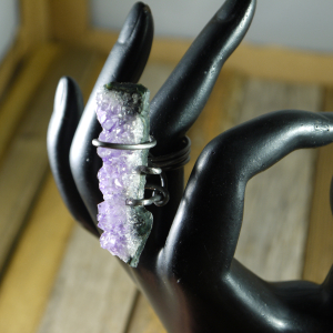 oblong amethyst steel ring