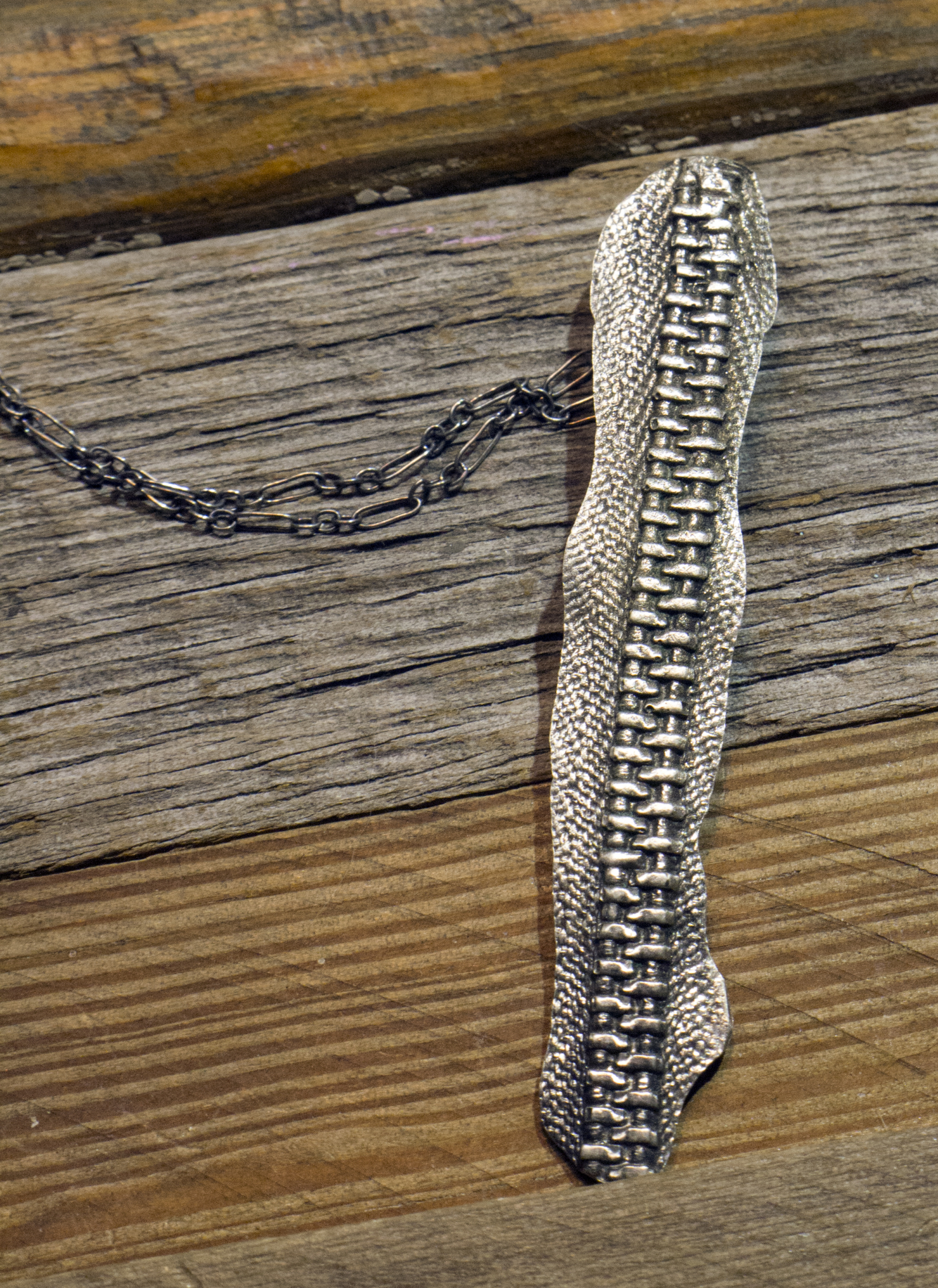 Sterling silver textured zipper pendant necklace Jomama