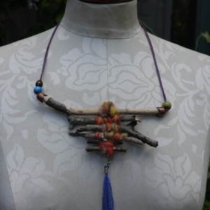 camping_branches_fiber_beads_necklace.jpg